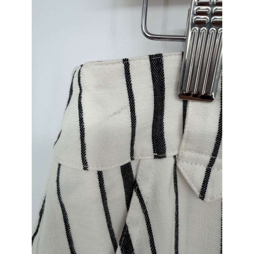 Chico's Striped Trousers 1/8 White Black Coastal Grandmother Nautical‎ Chic - Picture 7 of 9